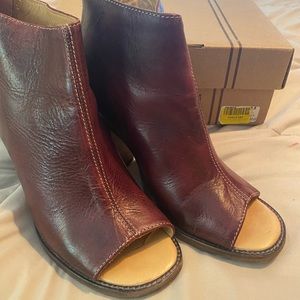 BED STU Cobbler series booties. Size 9.5 excellent condition